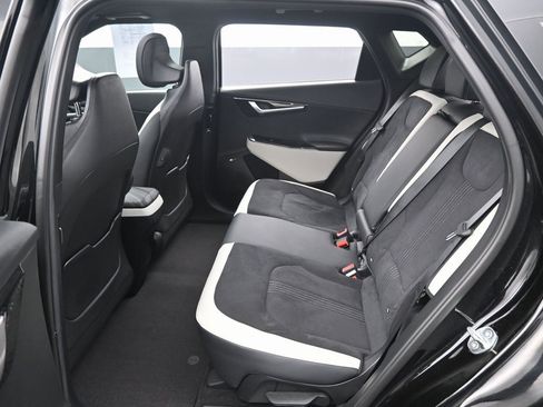 Used 2024 Kia EV6 GT-Line image 32