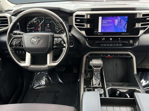 Used 2022 Toyota Tundra SR5 AWD/4WD image 26