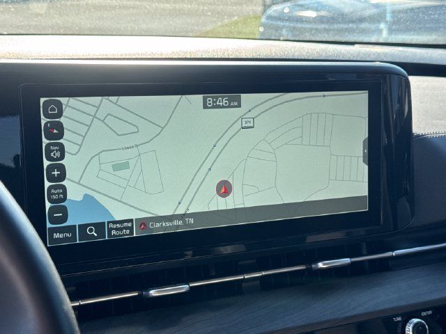 Used 2024 Kia Carnival EX FWD image 28