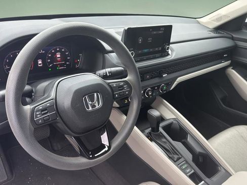 Used 2024 Honda Accord EX image 16