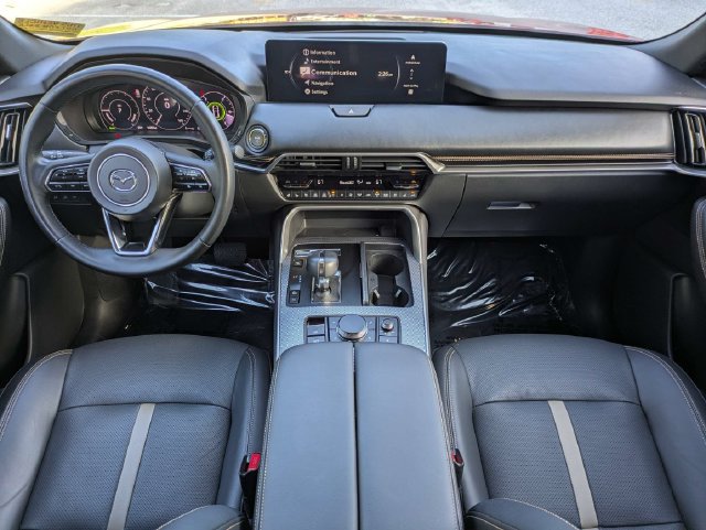 Used 2025 MAZDA CX-70 Plug-In Hybrid w/ Premium Plus AWD/4WD image 15