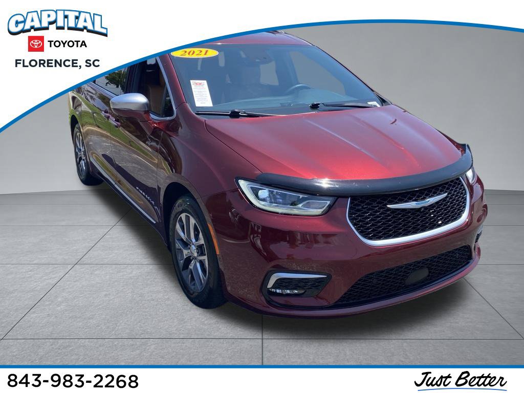 Used 2021 Chrysler Pacifica Pinnacle FWD image 1