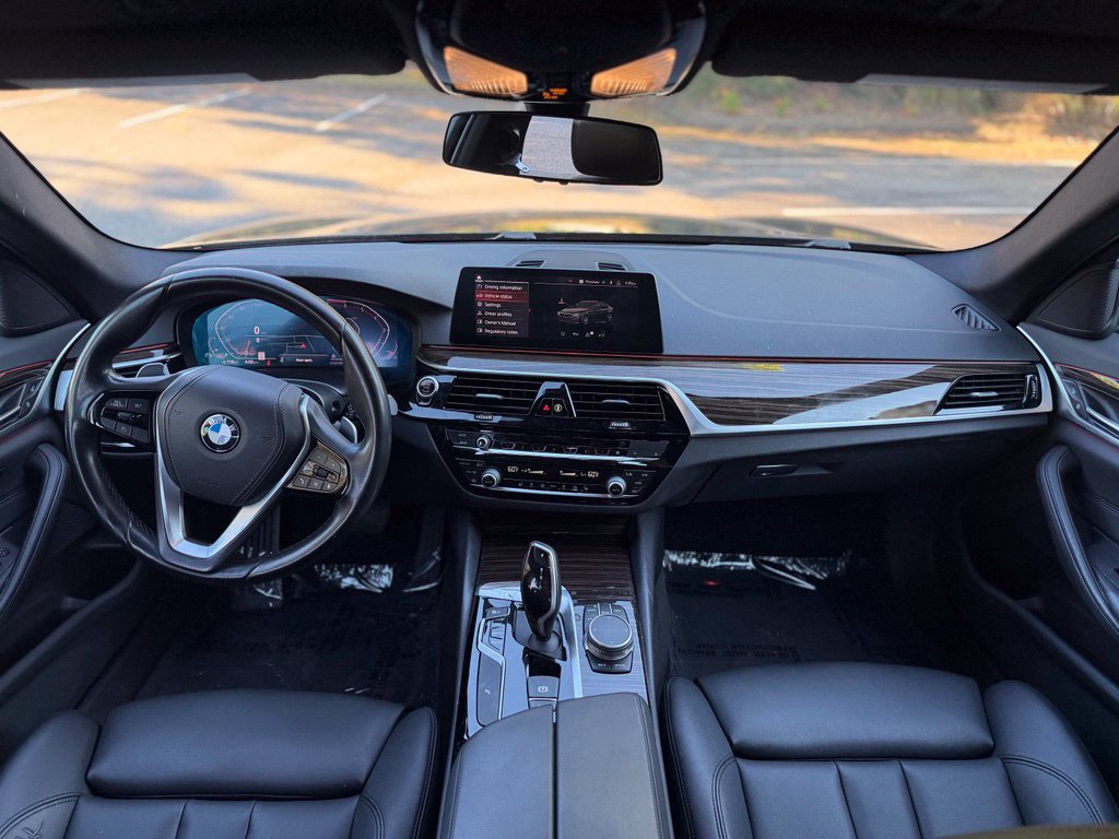 Used 2020 BMW 530i w/ Convenience Package RWD image 21