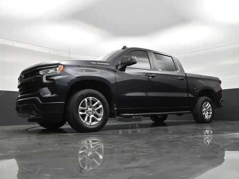 Used 2024 Chevrolet Silverado 1500 RST RWD image 20
