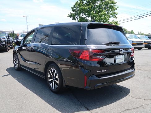 Used 2025 Honda Odyssey EX-L image 8