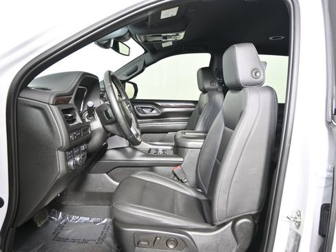 Used 2023 Chevrolet Suburban LT w/ Max Trailering Package AWD/4WD image 21