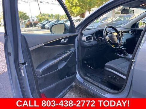 Used 2020 Kia Sorento LX w/ LX I4 Convenience Package AWD/4WD image 4