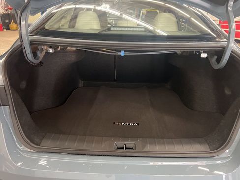 New 2026 Nissan Sentra SL w/ Floor Mat Package FWD image 31