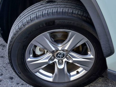 Certified 2023 Toyota RAV4 XLE image 29