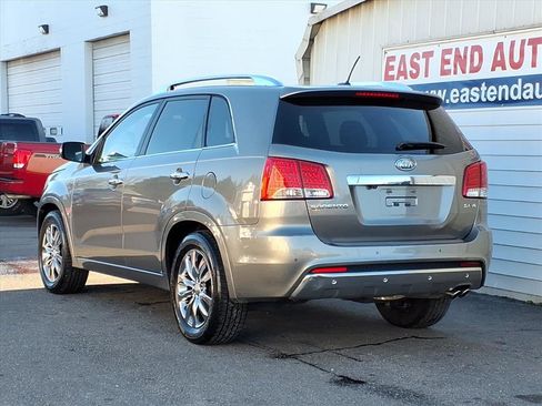 Used 2012 Kia Sorento SX w/ SX Premium Pkg image 3