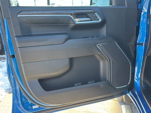 Used 2023 GMC Sierra 1500 Elevation image 15