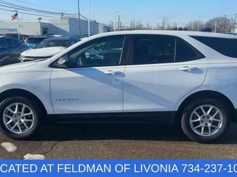 Certified 2023 Chevrolet Equinox LS w/ LS Convenience Package image 5