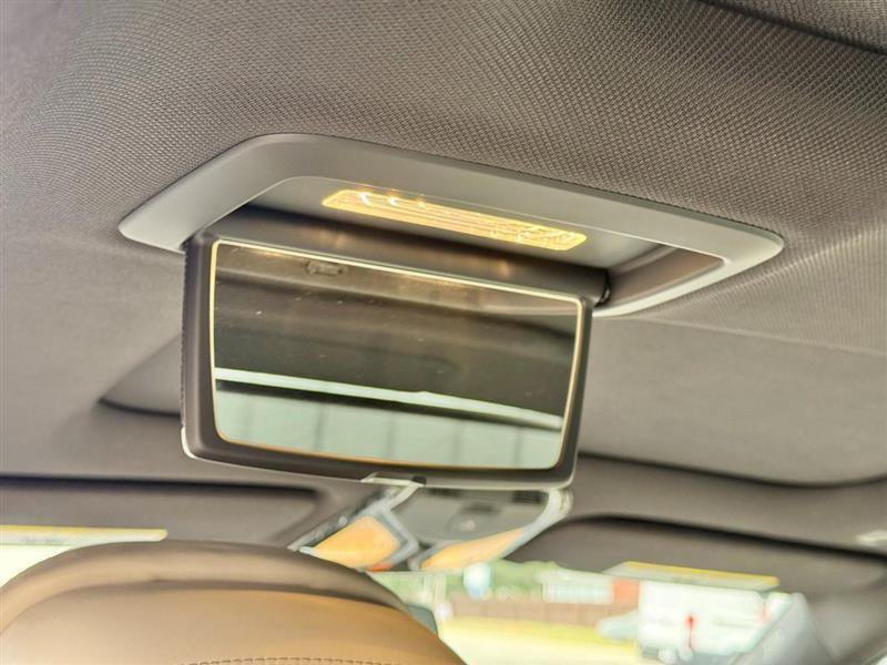 Used 2016 BMW 740i RWD image 22