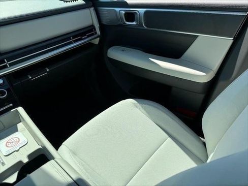 New 2025 Hyundai Santa Fe SE image 11