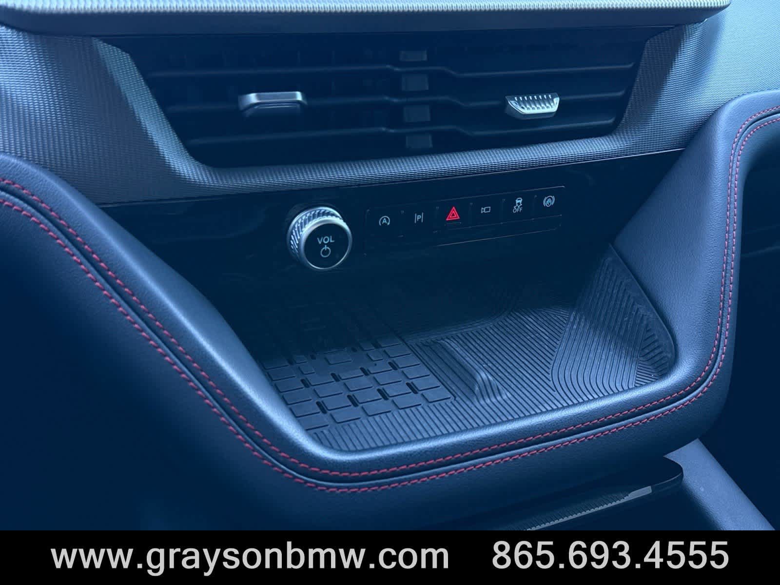 Used 2025 Ford Explorer ST w/ Sun And Sound Package AWD/4WD image 31