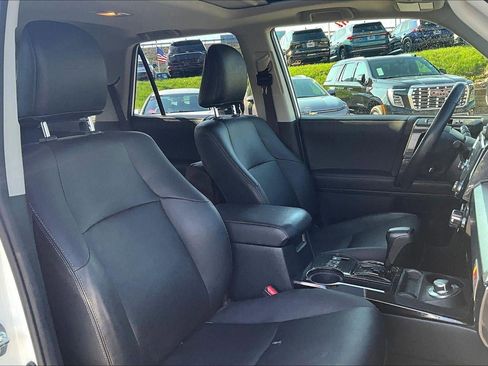 Used 2023 Toyota 4Runner 40th Anniversary SE AWD/4WD image 6