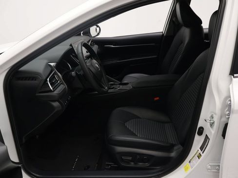 Certified 2023 Toyota Camry SE FWD image 13