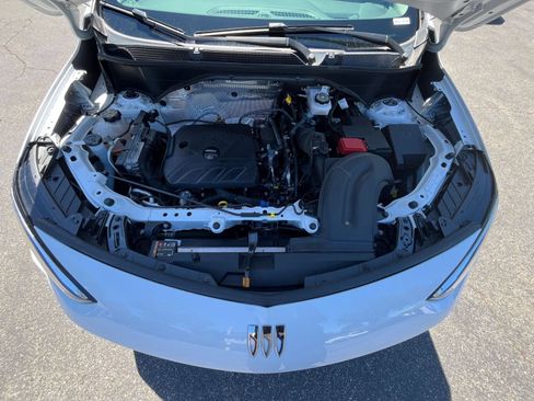 Used 2025 Buick Encore GX Preferred FWD image 31