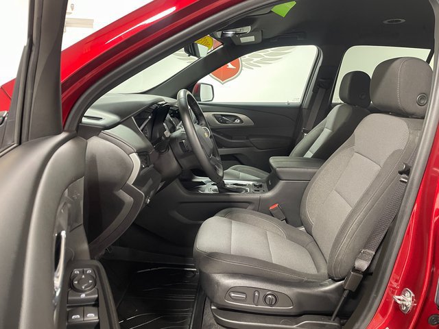 Used 2023 Chevrolet Traverse LT w/ Rear Camera Mirror Package AWD/4WD image 11