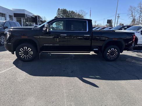 New 2026 GMC Sierra 2500 Denali Ultimate w/ Max Trailering Package image 2