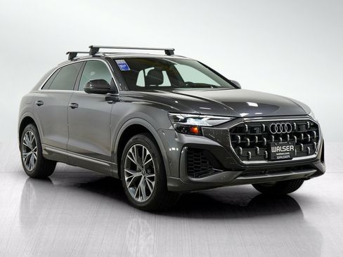 Used 2025 Audi Q8 Premium w/ Convenience Package AWD/4WD image 7