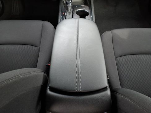 Used 2023 Chevrolet Malibu LT image 18