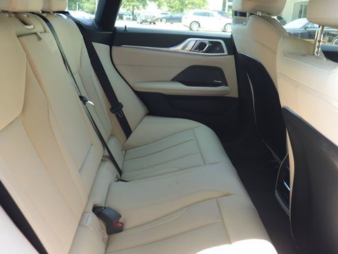 Used 2025 BMW i4 eDrive40 w/ Premium Package RWD image 24