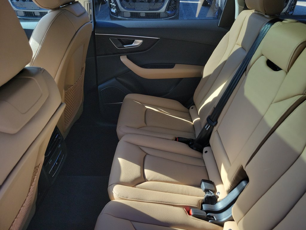 New 2026 Audi Q7 2.0T Premium AWD/4WD image 25