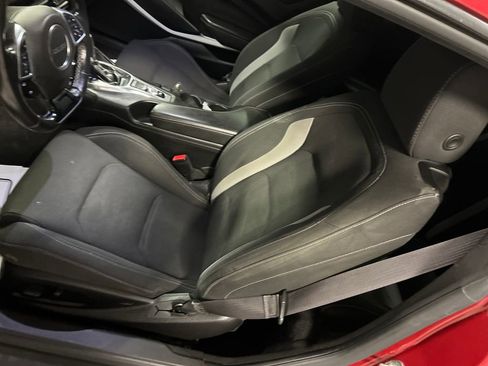 Used 2018 Chevrolet Camaro LT image 11