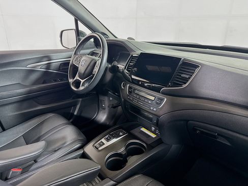 Used 2022 Honda Passport TrailSport image 29