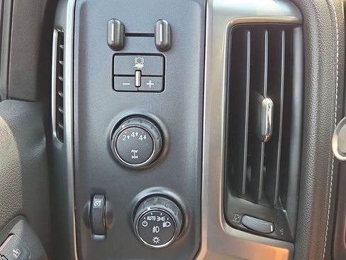 Certified 2018 Chevrolet Silverado 3500 LTZ w/ Duramax Plus Package AWD/4WD image 17