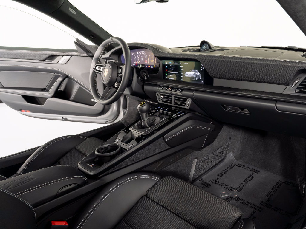Certified 2026 Porsche 911 GT3 RWD image 38