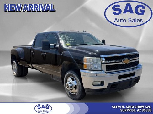 Used 2013 Chevrolet Silverado 3500 LTZ w/ LTZ Plus Package AWD/4WD image 1