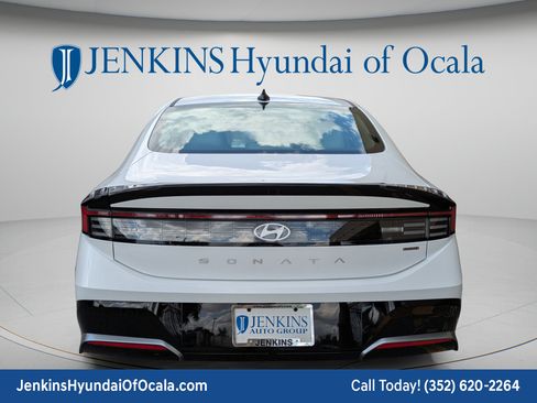 New 2025 Hyundai Sonata SEL FWD image 5