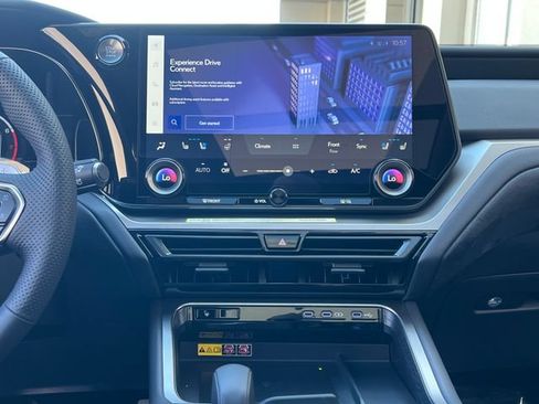 New 2026 Lexus TX 350 AWD image 40