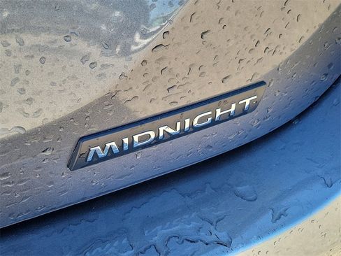 Used 2023 Nissan Sentra SR w/ Midnight Edition Package image 14