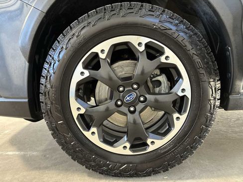 Used 2023 Subaru Crosstrek 2.0i image 18