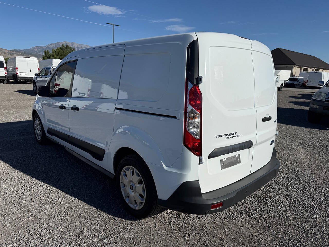 Used 2018 Ford Transit Connect XLT FWD image 5