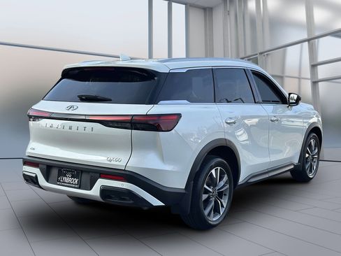 Used 2025 INFINITI QX60 Luxe w/ Vision Package image 5