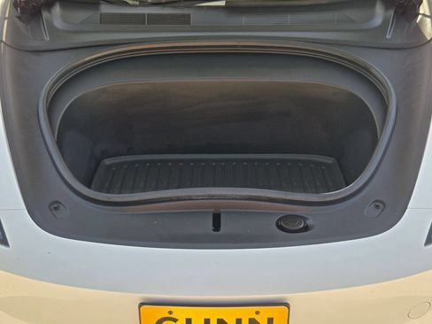 Used 2025 Tesla Model 3 Long Range RWD image 31