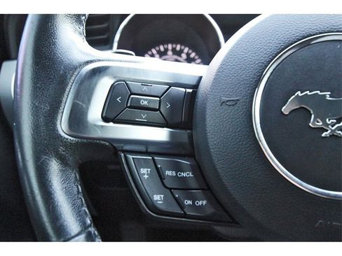 Used 2017 Ford Mustang Premium image 16