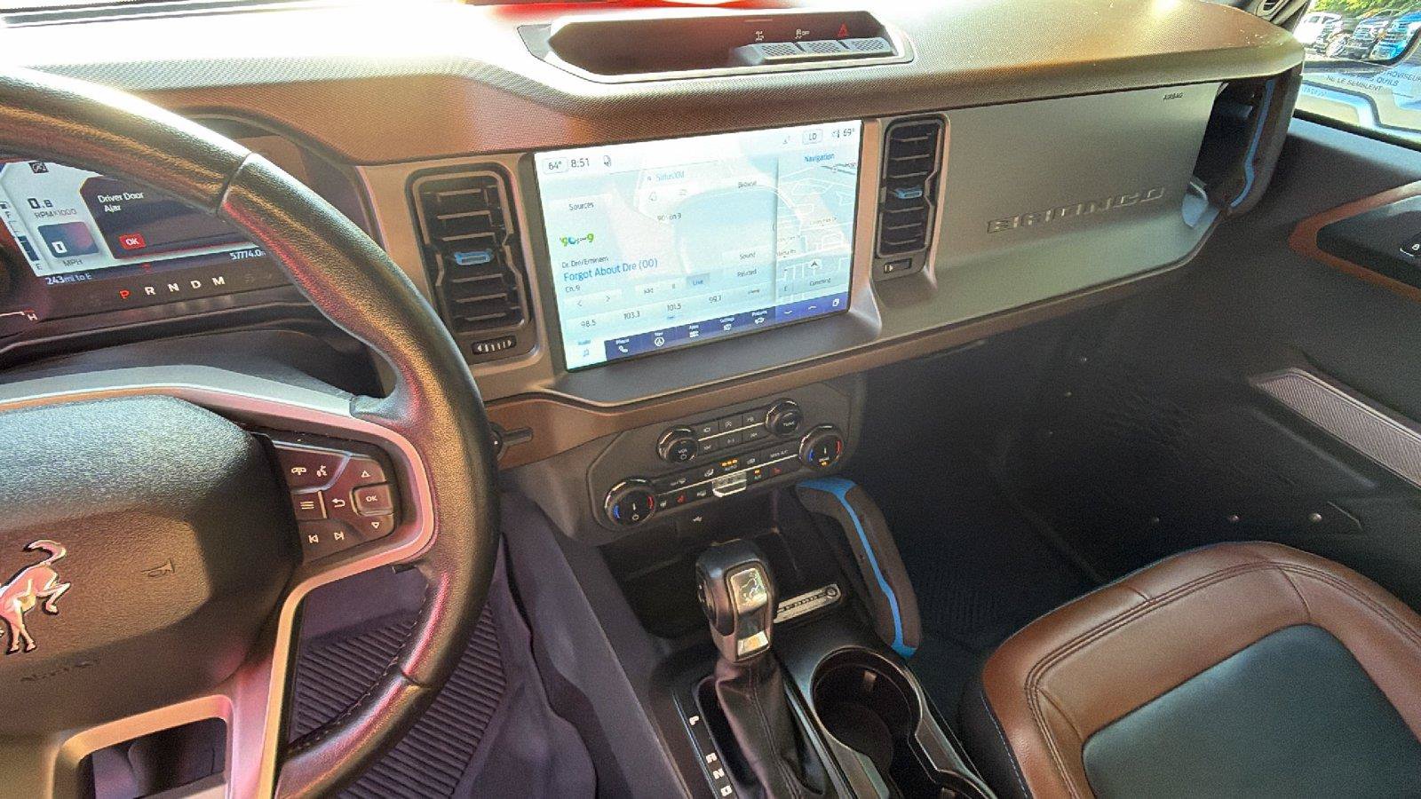 Used 2022 Ford Bronco Outer Banks AWD/4WD image 5