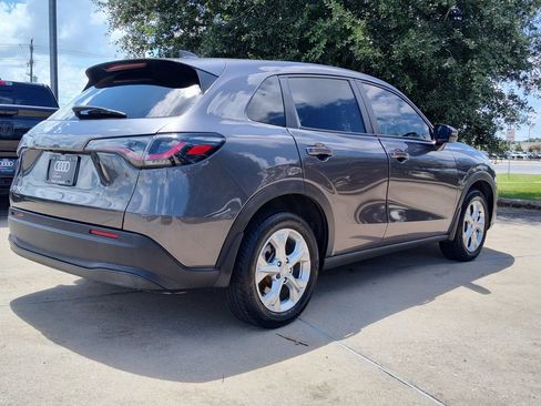 Used 2023 Honda HR-V LX image 9