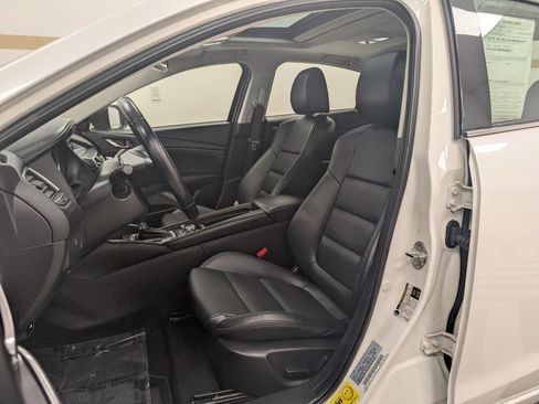 Used 2017 MAZDA MAZDA6 Touring w/ Touring Premium Package image 6