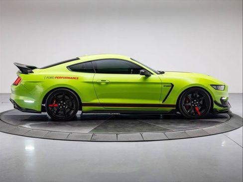 Used 2020 Ford Mustang Shelby GT350R w/ GT350R Equipment Group 920A RWD image 6