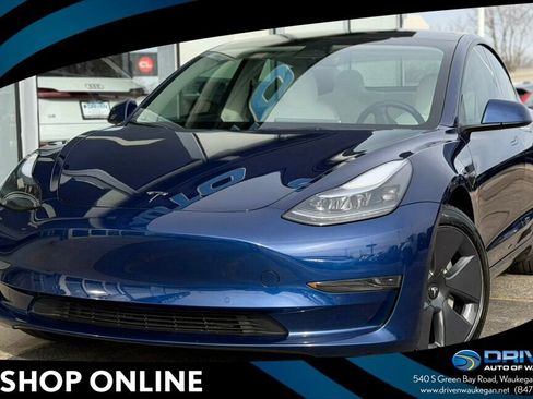 Used 2022 Tesla Model 3 image 1