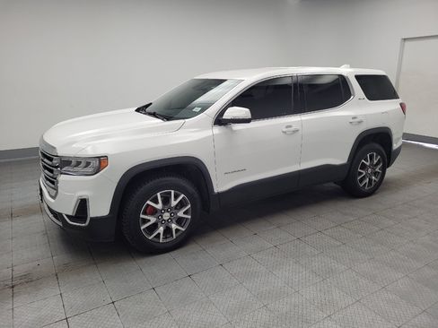 Used 2023 GMC Acadia SLE FWD image 2