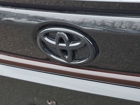 Certified 2020 Toyota Corolla SE image 30