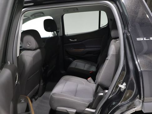 Used 2023 GMC Acadia SLE w/ LPO, Cargo Package AWD/4WD image 18