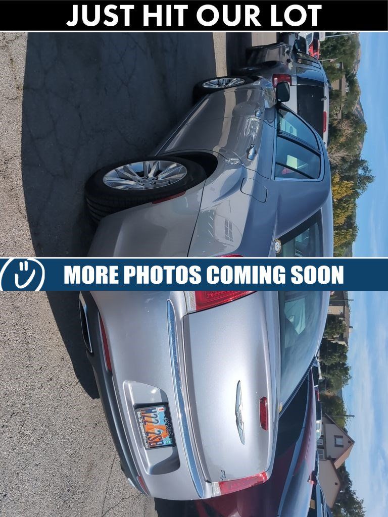 Used 2015 Chrysler 300 C RWD image 13